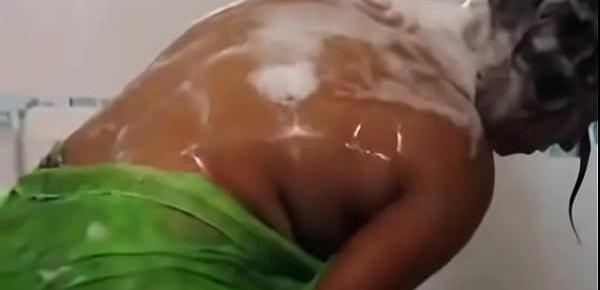  Indian Bhabi HOT Bathroom Scene Leaked